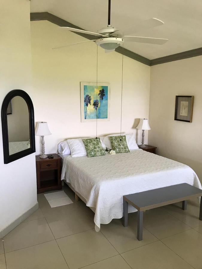 Hotel Playazul Barahona ภายนอก รูปภาพ