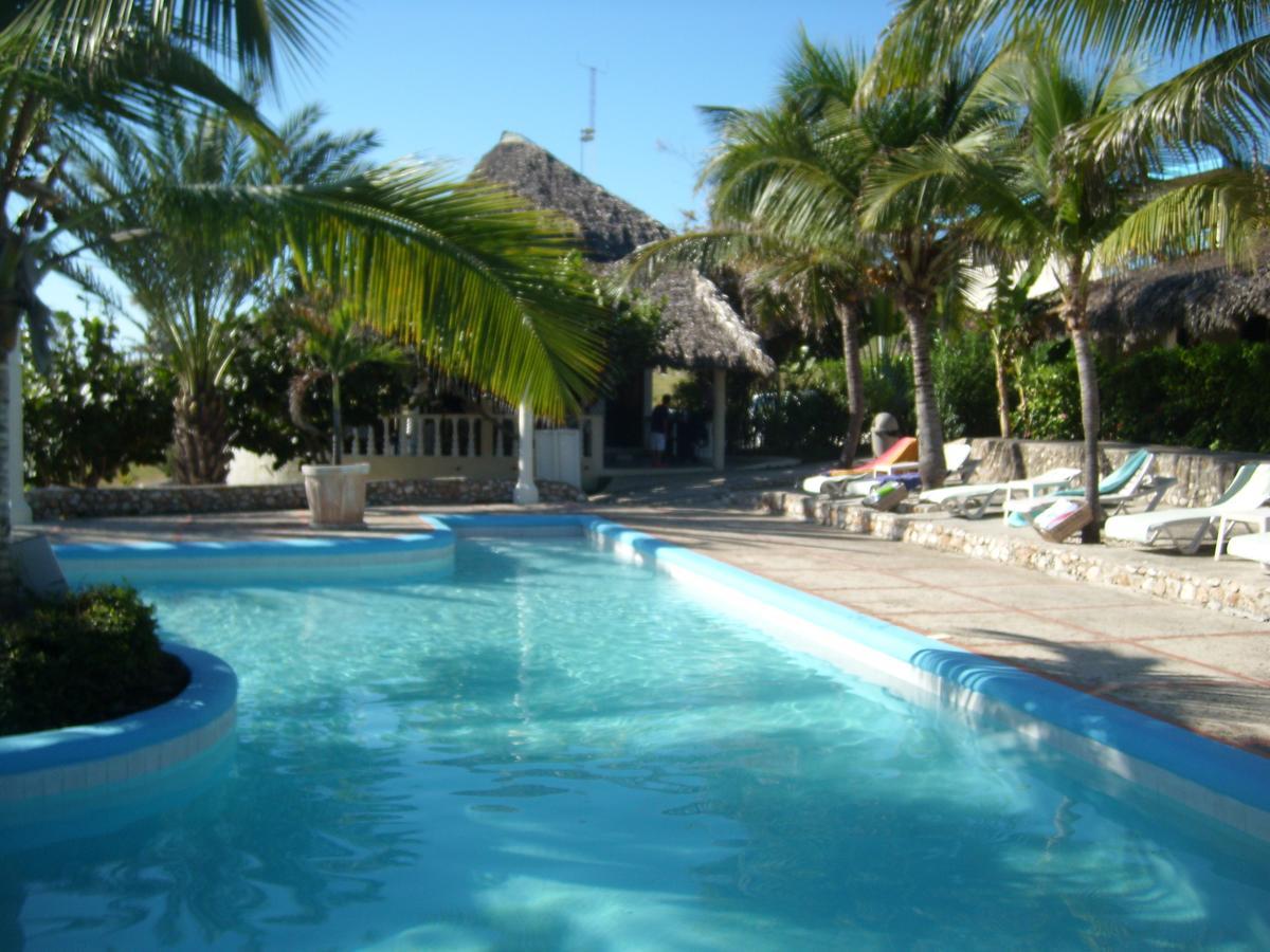 Hotel Playazul Barahona ภายนอก รูปภาพ