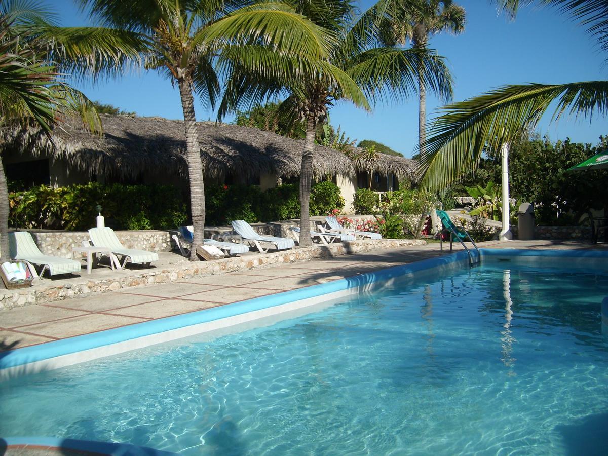 Hotel Playazul Barahona ภายนอก รูปภาพ